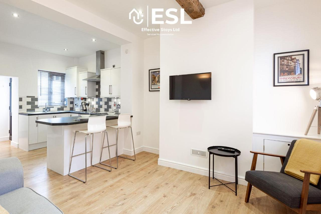 2 Bedroom Terrace Cottage, Parking, 5 Minutes Drive To Royal Shrewsbury Hospital Zewnętrze zdjęcie